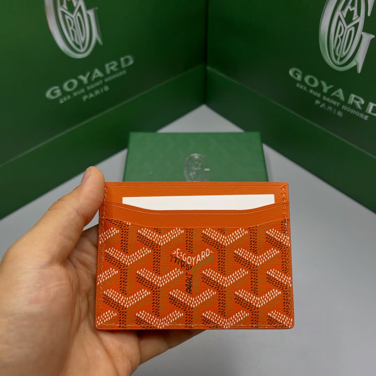 کالکشن جاکارتی و کیف پول گویارد / goyard collection