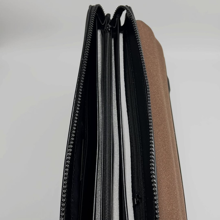 فولدر بگ چرم مردانه برند مون بلان MONTBLANC SURFACE